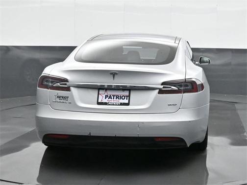 2017 Tesla Model S 90D