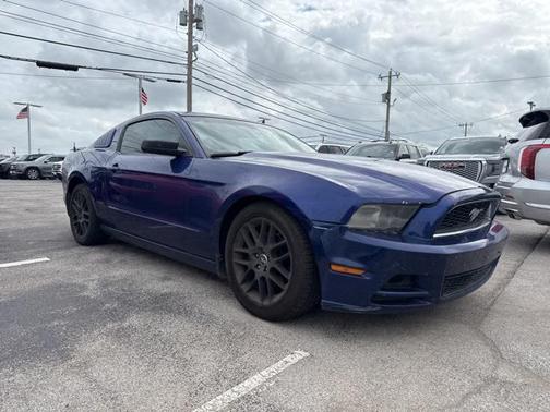 2014 Ford Mustang V6