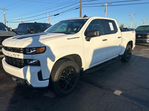 2022 Chevrolet Silverado 1500 Custom