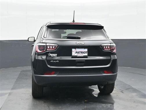 2025 Jeep Compass Sport