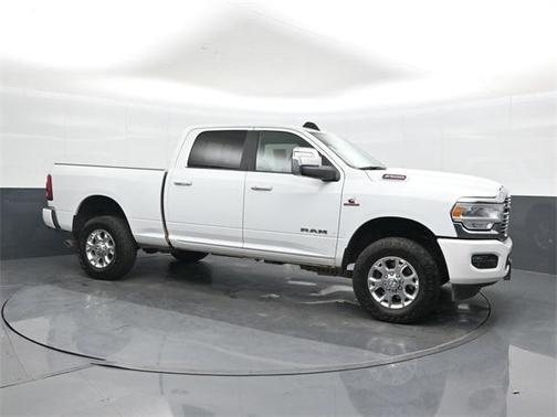 2024 RAM 2500 Laramie Crew Cab 4x4 6'4' Box