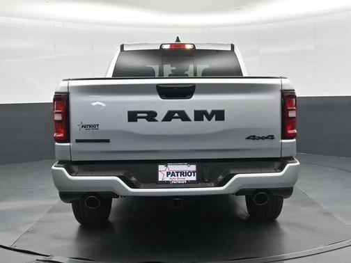 Silver Zynith 2026 RAM 1500 Big Horn/Lone Star