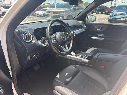 2023 Mercedes-Benz EQB 300 4MATIC