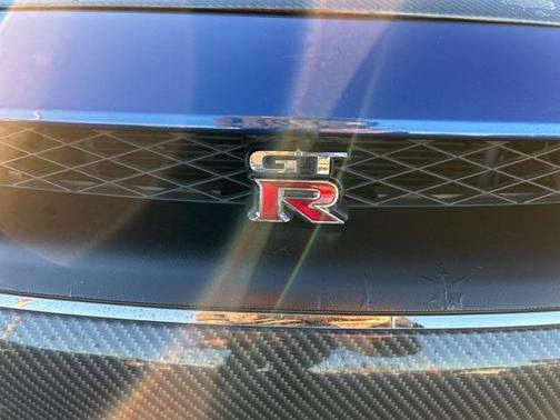 2015 Nissan GT-R Black Edition