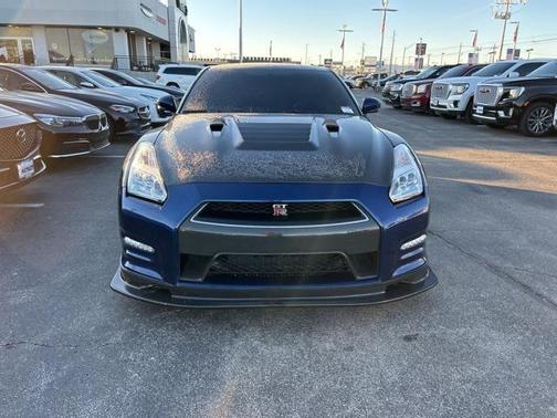 2015 Nissan GT-R Black Edition