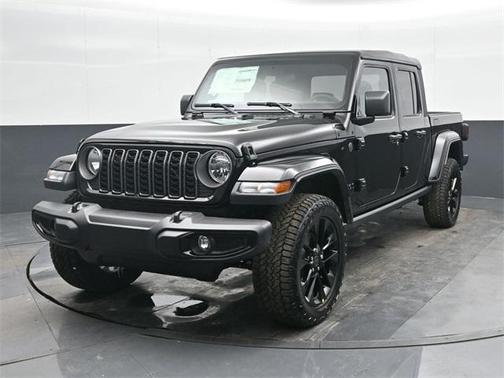 2025 Jeep Gladiator Nighthawk