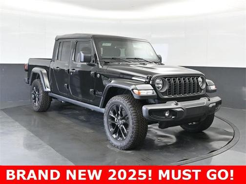 2025 Jeep Gladiator Nighthawk