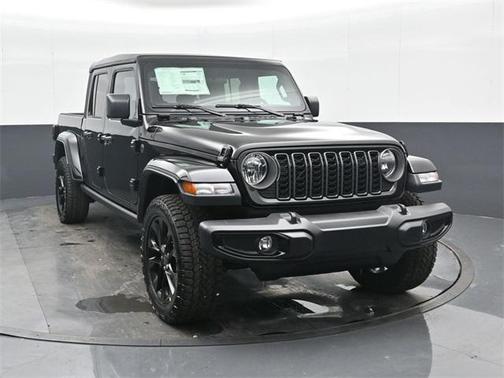 2025 Jeep Gladiator Nighthawk