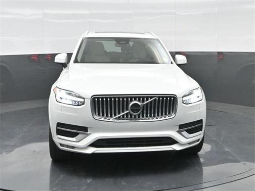 2023 Volvo XC90 B6 Ultimate 7-Seater