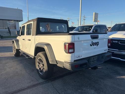 2020 Jeep Gladiator Sport