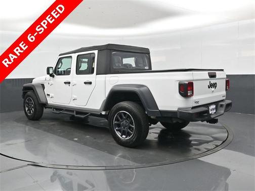 2020 Jeep Gladiator Sport