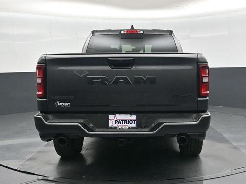 Granite Crystal Metallic Clearcoat 2026 RAM 1500 Laramie