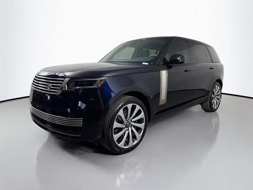 Constellation Blue in Gloss Fi 2026 Land Rover Range Rover P615 SV