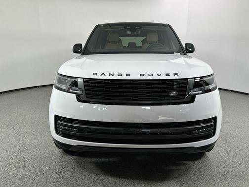 2025 Land Rover Range Rover P530 SE 7 Seat