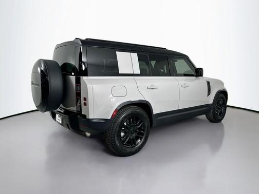 2026 Land Rover Defender P300 S