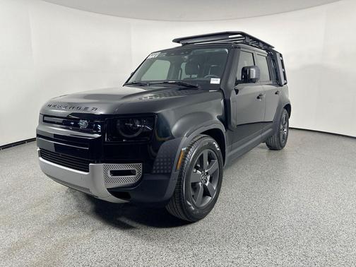 2025 Land Rover Defender 110 P300