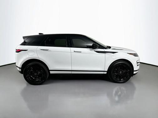 2026 Land Rover Range Rover Evoque Dynamic SE