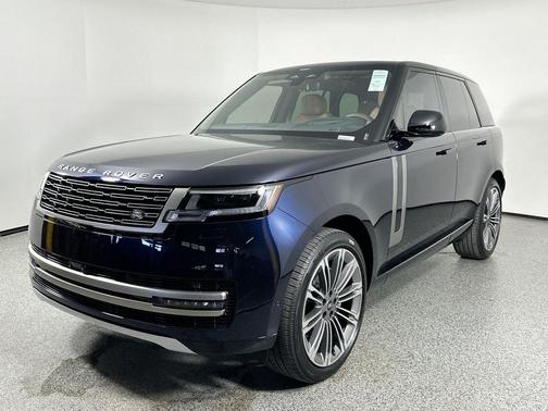 2025 Land Rover Range Rover P400 SE