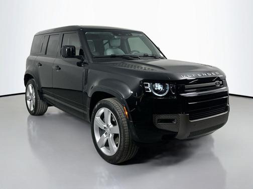 2025 Land Rover Defender 110 P500 X-Dynamic SE