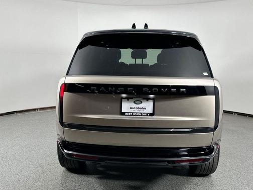 2025 Land Rover Range Rover P530 SE