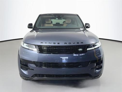 Varesine Blue Metallic 2026 Land Rover Range Rover Sport SE