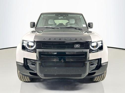 2026 Land Rover Defender P400 X