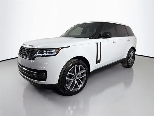 Fuji White 2026 Land Rover Range Rover P400 SE