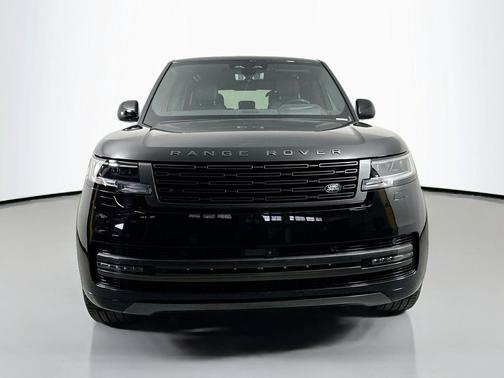 2026 Land Rover Range Rover P400 SE 7 Seat