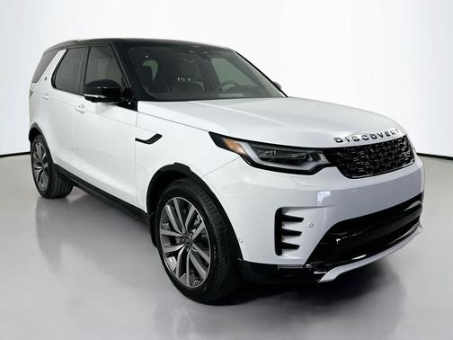 2025 Land Rover Discovery P300 Dynamic SE