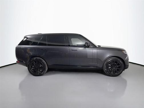 Carpathian Grey 2026 Land Rover Range Rover P400 SE 7 Seat