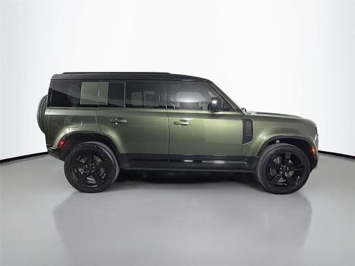 Woolstone Green Metallic 2026 Land Rover Defender P400 X-Dynamic SE