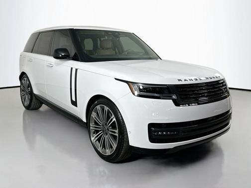 2025 Land Rover Range Rover P530 SE