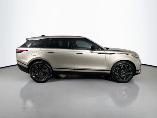 2026 Land Rover Range Rover Velar P250 SE R-Dynamic