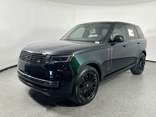 2025 Land Rover Range Rover P530 SE