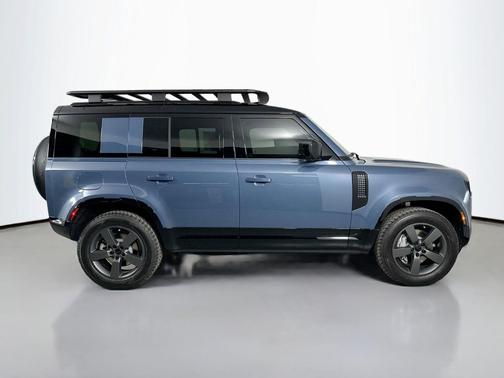 2026 Land Rover Defender P400 X-Dynamic SE