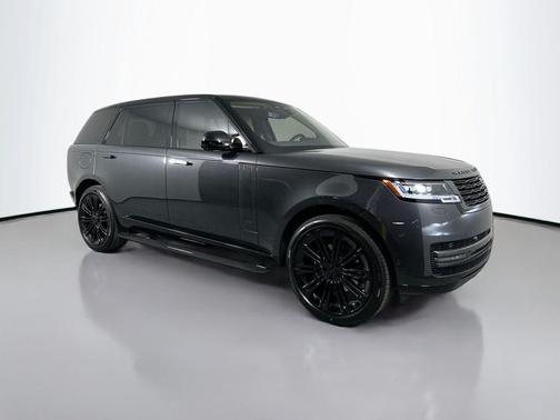 2026 Land Rover Range Rover P400 SE 7 Seat