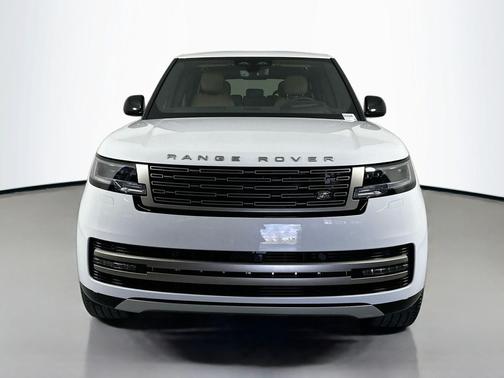2025 Land Rover Range Rover P530 SE 7 Seat