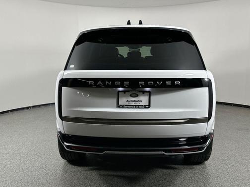 2025 Land Rover Range Rover P530 SE 7 Seat