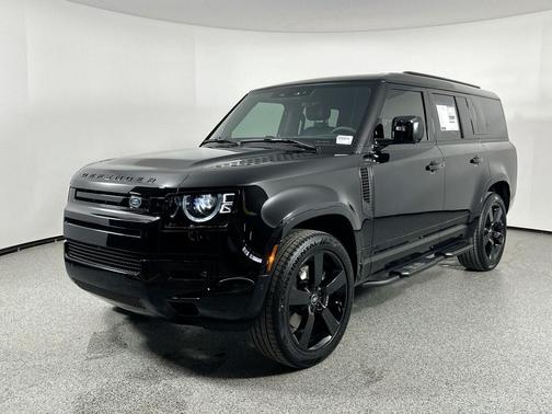 2025 Land Rover Defender V8