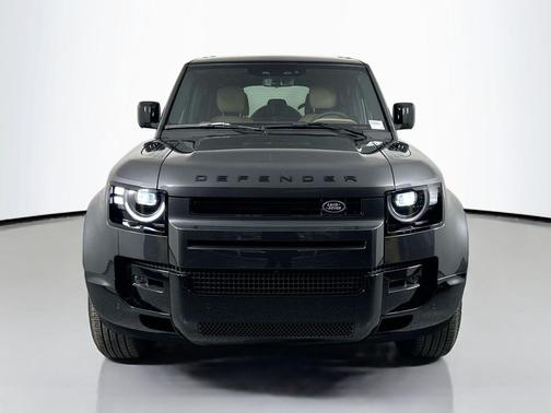 2026 Land Rover Defender P400 X-Dynamic SE