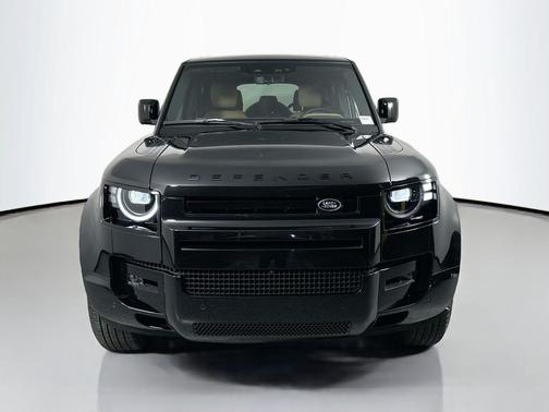 2026 Land Rover Defender P400 X-Dynamic SE