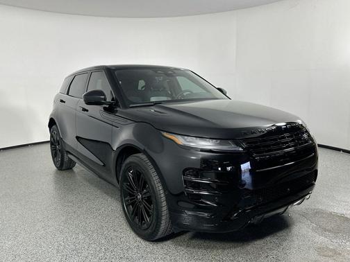 2026 Land Rover Range Rover Evoque Dynamic SE