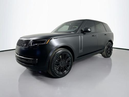 2026 Land Rover Range Rover P530 SE