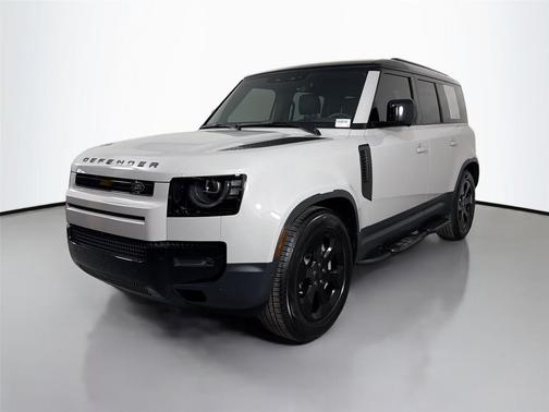 Borasco Grey Metallic 2026 Land Rover Defender P300 S