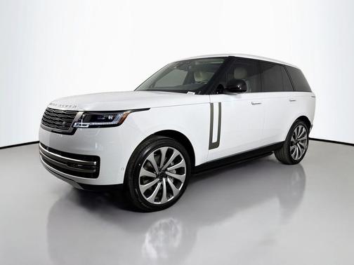 2026 Land Rover Range Rover P530 SE