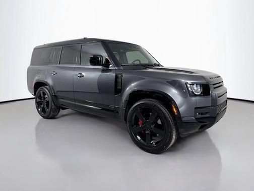 2026 Land Rover Defender P400 X