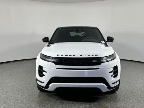 2026 Land Rover Range Rover Evoque Dynamic SE