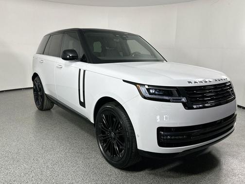 2025 Land Rover Range Rover P530 SE