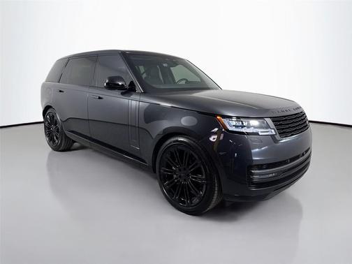 Carpathian Grey Premium Metallic 2026 Land Rover Range Rover P400 SE 7 Seat