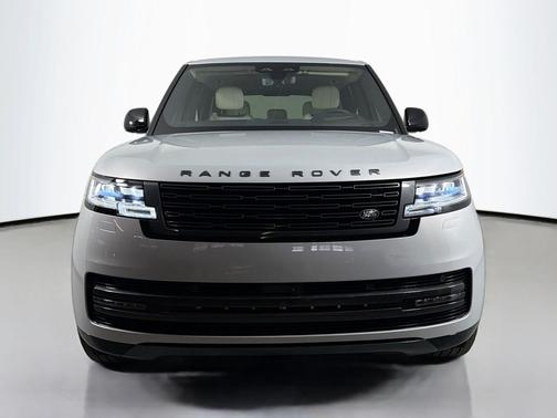 2026 Land Rover Range Rover P530 SE 7 Seat